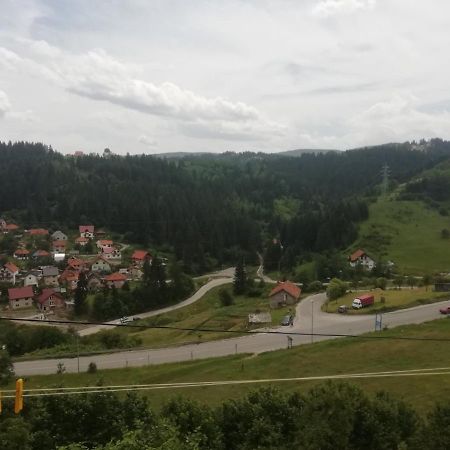 Jovanovic - Zlatarski Dom Nova Varos Luaran gambar